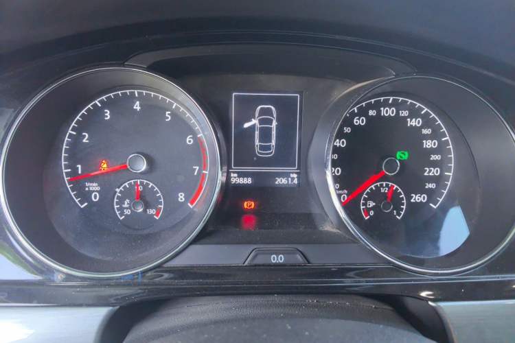 Used Volkswagen Lamando 2015 280TSI DSG Comfort Edition Instrument Cluster