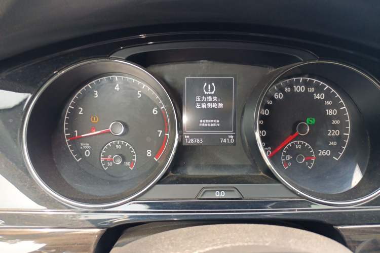 Used Volkswagen Lamando 2015 280TSI DSG Comfort Edition Instrument Cluster