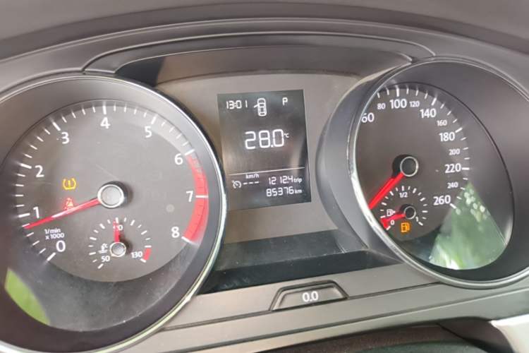Used Volkswagen Lamando 2015 230TSI DSG Fashion Edition Instrument Cluster