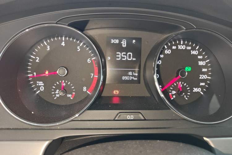 Used Volkswagen Lamando 2015 230TSI DSG Fashion Edition Instrument Cluster