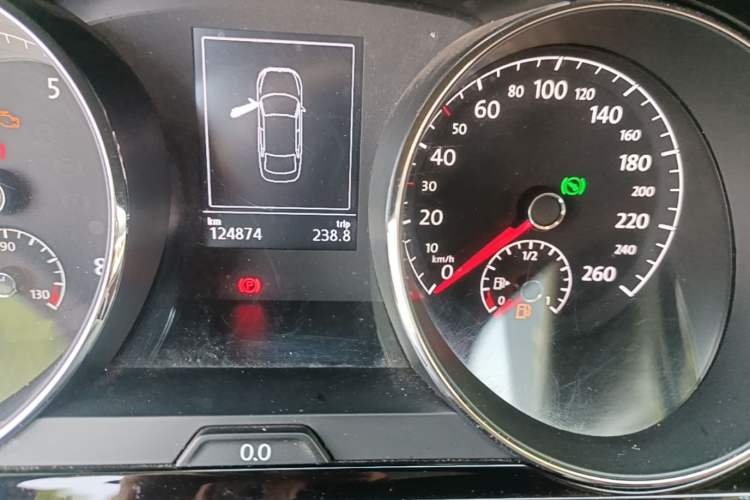 Used Volkswagen Lamando 2015 280TSI DSG Comfort Edition Instrument Cluster