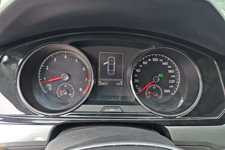 Used Volkswagen Lamando 2015 280TSI DSG Comfort Edition Instrument Cluster