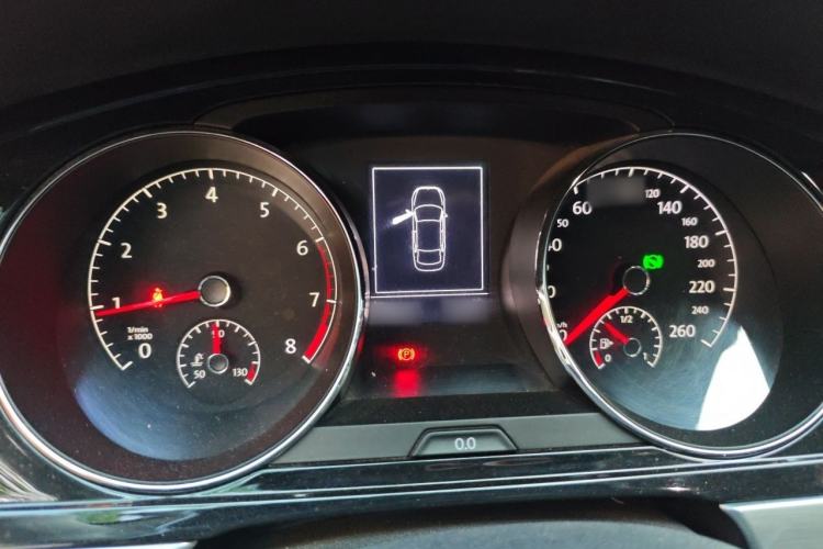 Used Volkswagen Lamando 2015 280TSI DSG Comfort Edition Instrument Cluster