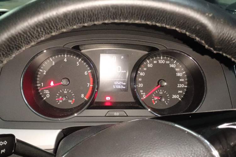Used Volkswagen Lamando 2015 230TSI DSG Fashion Edition Instrument Cluster