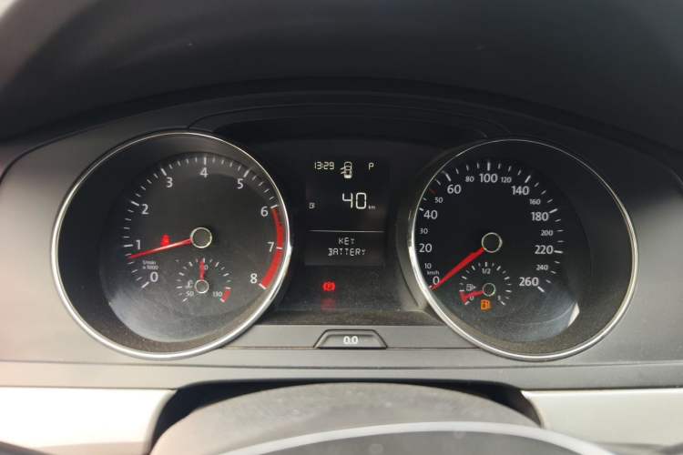 Used Volkswagen Lamando 2015 230TSI DSG Fashion Edition Instrument Cluster