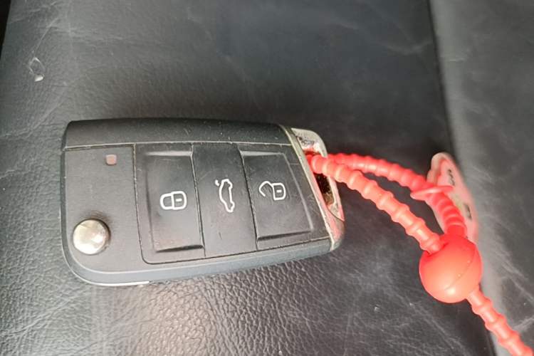 Used Volkswagen Lamando 2015 280TSI DSG Comfort Edition Interior 1