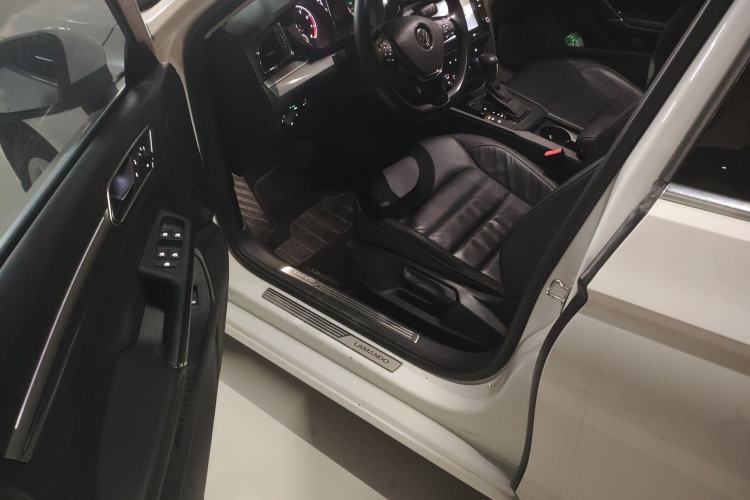 Used Volkswagen Lamando 2015 280TSI DSG Comfort Edition Interior 3