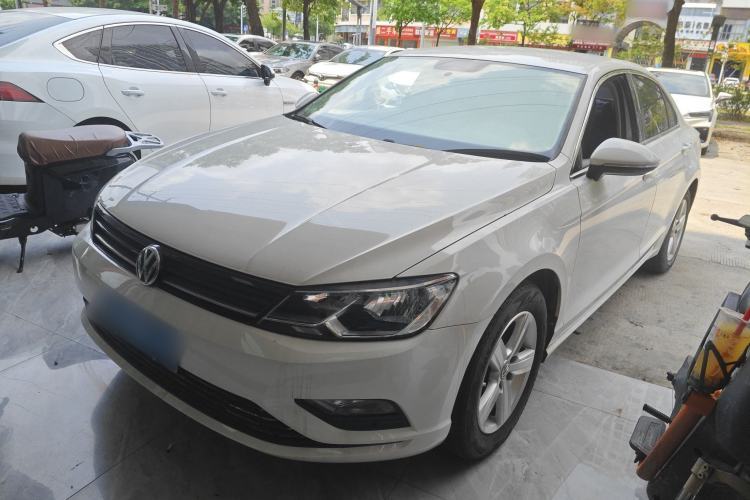 Used Volkswagen Lamando 2015 230TSI DSG Fashion Edition Guazi used car, China used car export, Used car for sale, Used Volkswagen cars, Cheapest cars for sale