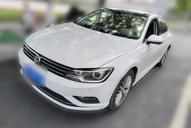Used Volkswagen Lamando 2015 330TSI DSG Luxury Edition