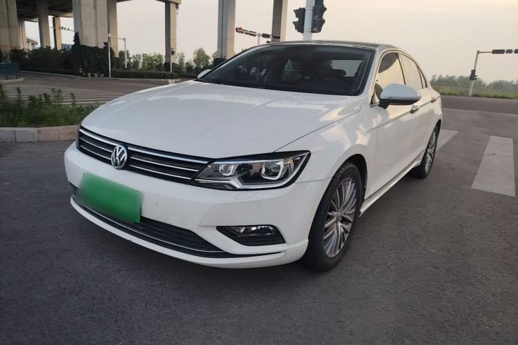 Used Volkswagen Lamando 2015 330TSI DSG Luxury Edition Guazi used car, China used car export, Used car for sale, Used cars, Cheapest cars for sale