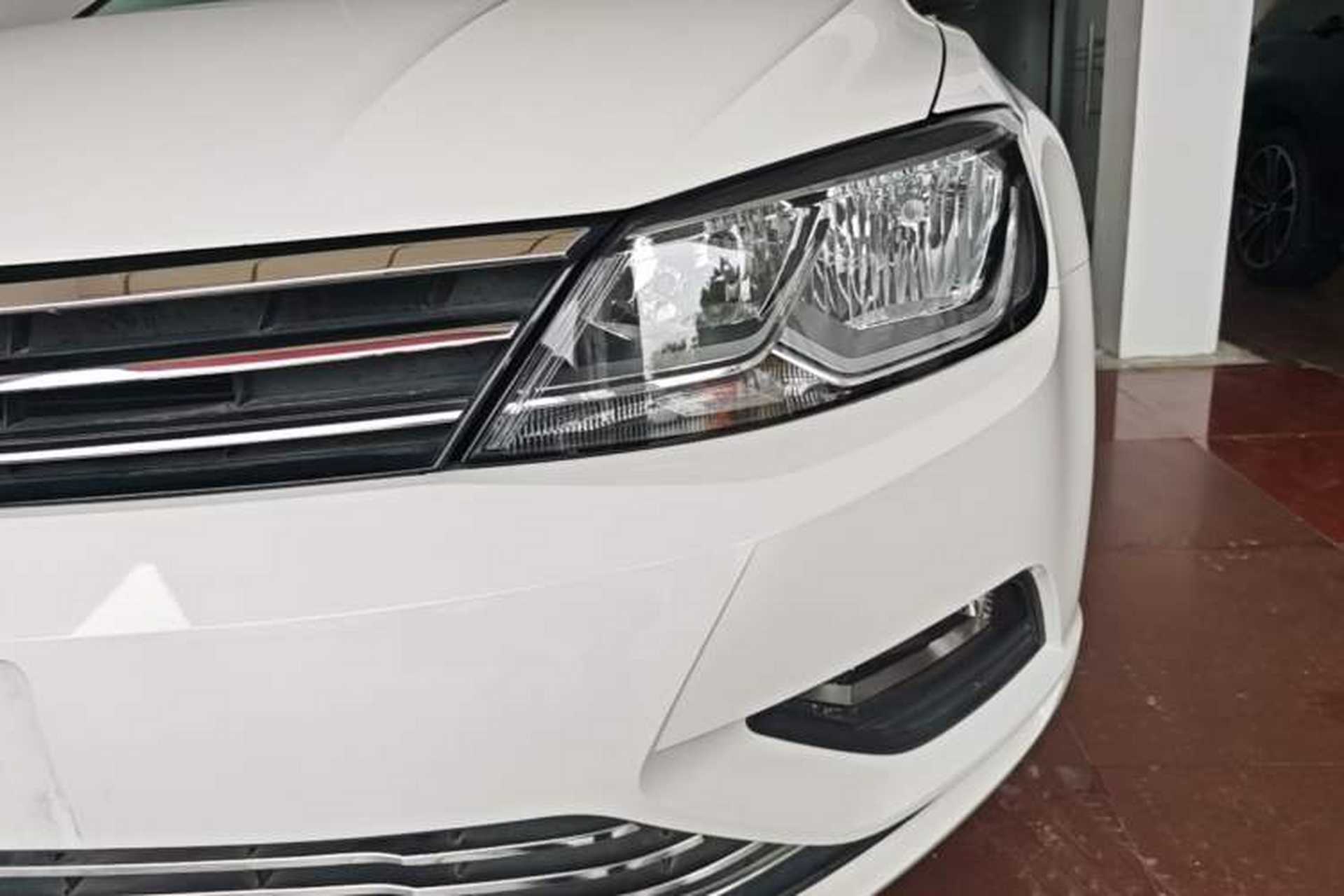 Used Volkswagen Lamando 2015 280TSI DSG Comfort Edition Left Front Headlight