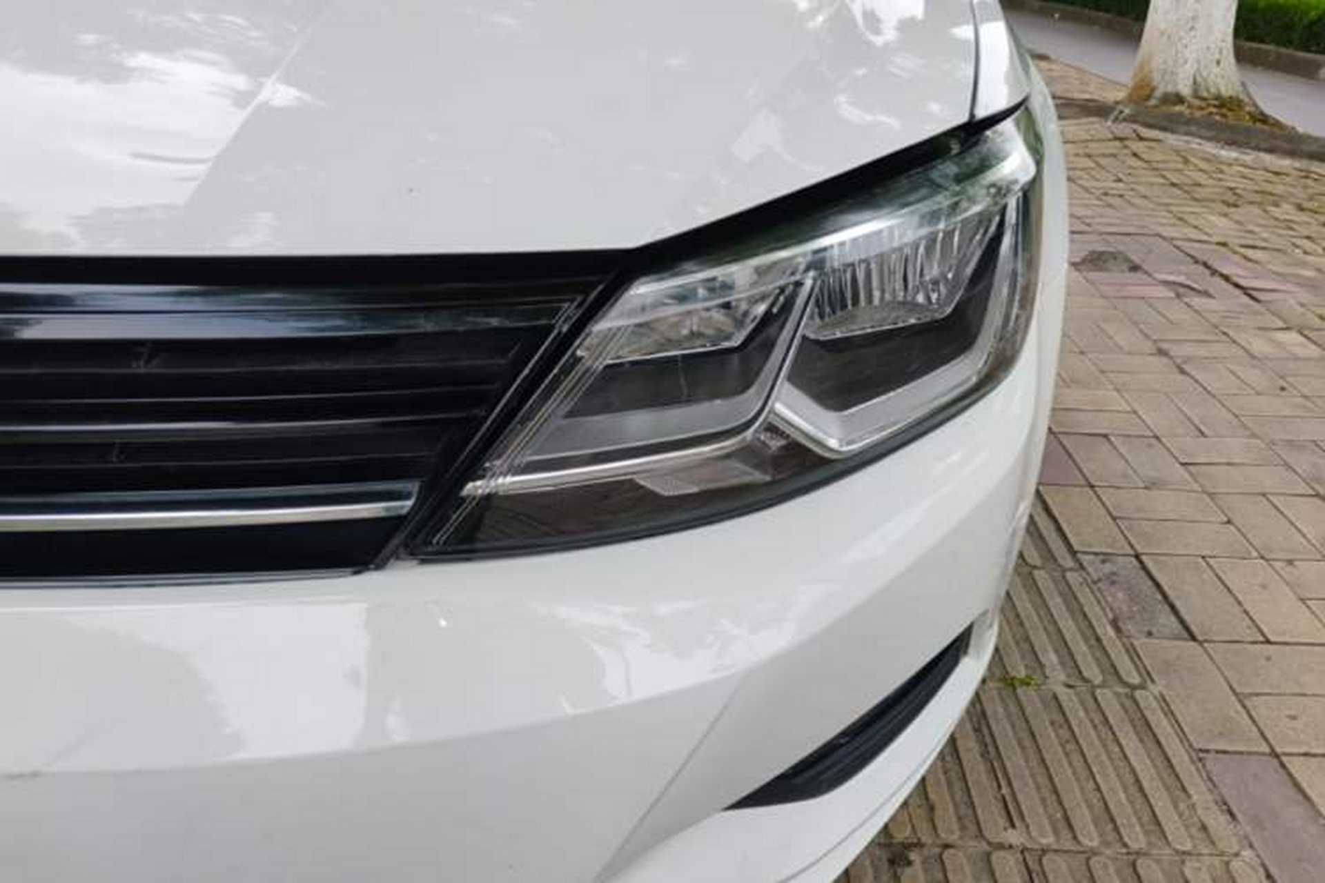Used Volkswagen Lamando 2015 230TSI DSG Fashion Edition Left Front Headlight
