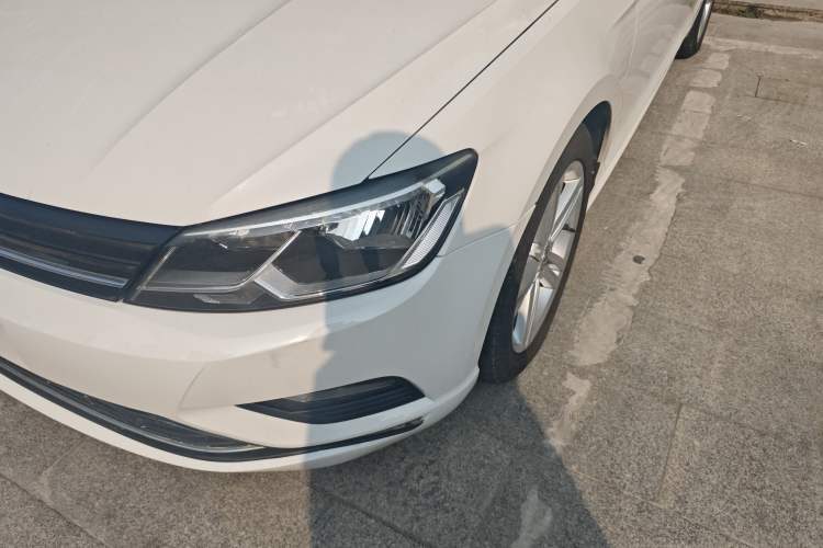 Used Volkswagen Lamando 2015 280TSI DSG Comfort Edition Left Front Headlight