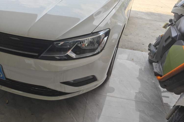 Used Volkswagen Lamando 2015 230TSI DSG Fashion Edition Left Front Headlight