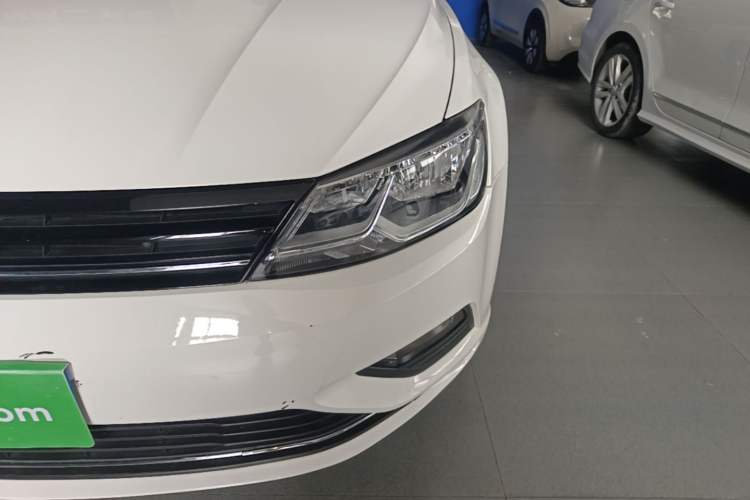 Used Volkswagen Lamando 2015 280TSI DSG Comfort Edition Left Front Headlight