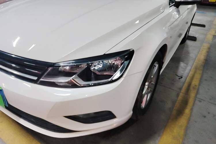 Used Volkswagen Lamando 2015 230TSI DSG Fashion Edition Left Front Headlight