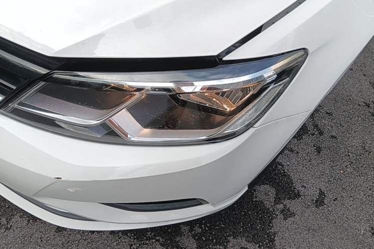 Used Volkswagen Lamando 2015 280TSI DSG Comfort Edition Left Front Headlight