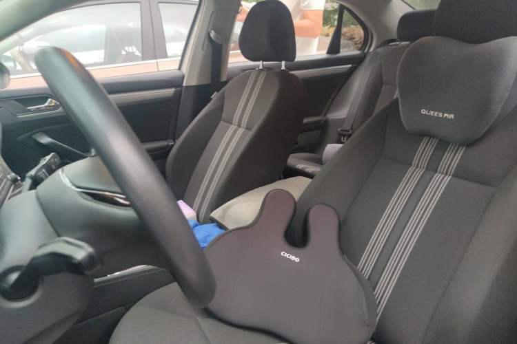 Used Volkswagen Lamando 2015 230TSI Manual Trend Edition Left Front Seat