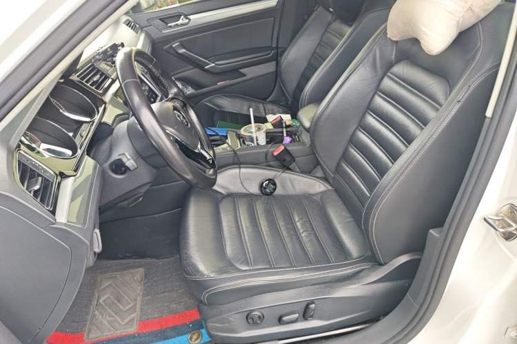 Used Volkswagen Lamando 2015 330TSI DSG Luxury Edition Left Front Seat