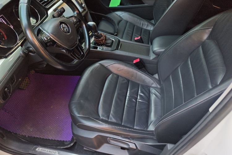 Used Volkswagen Lamando 2015 280TSI DSG Comfort Edition Left Front Seat