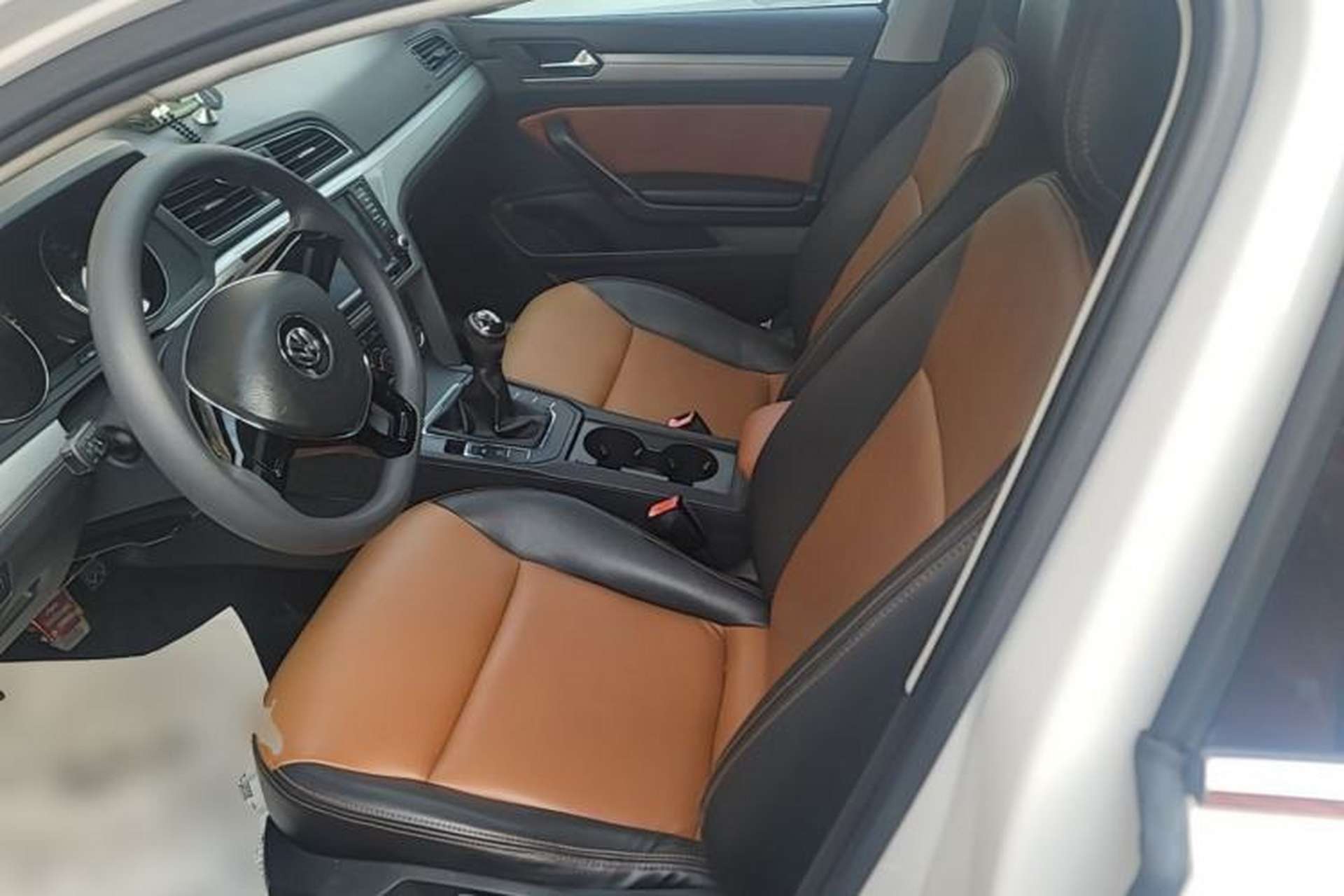 Used Volkswagen Lamando 2015 230TSI Manual Trend Edition Left Front Seat