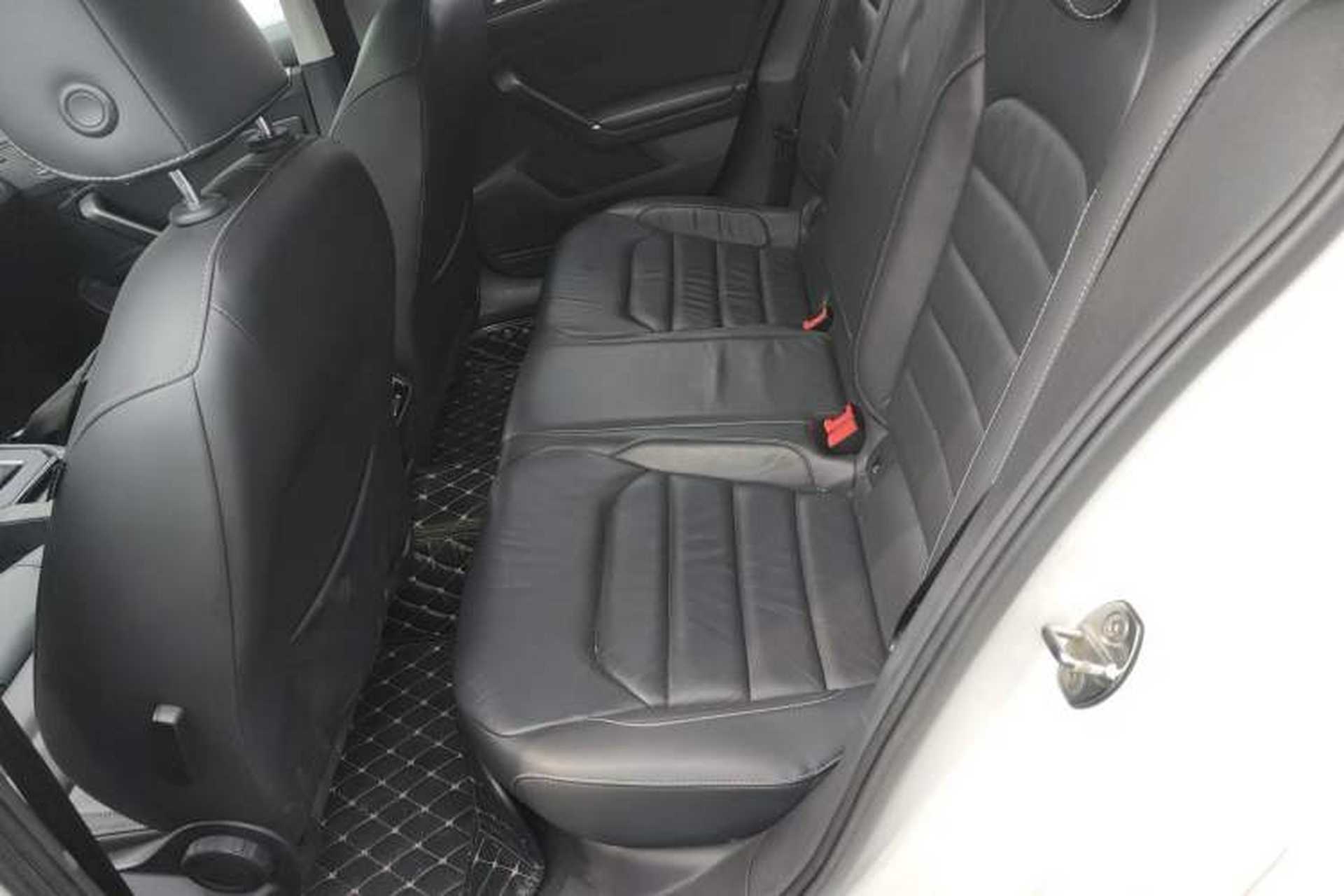 Used Volkswagen Lamando 2015 330TSI DSG Comfort Edition Left Rear Seat