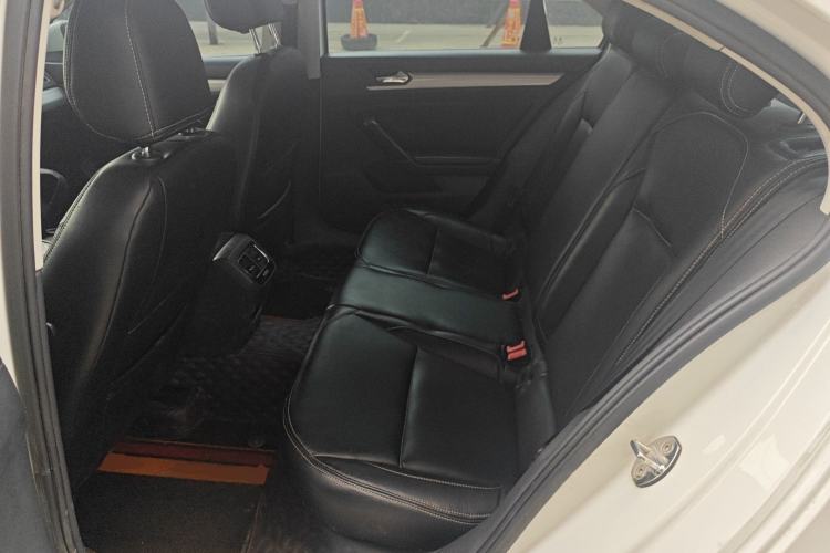 Used Volkswagen Lamando 2015 230TSI Manual Trend Edition Left Rear Seat