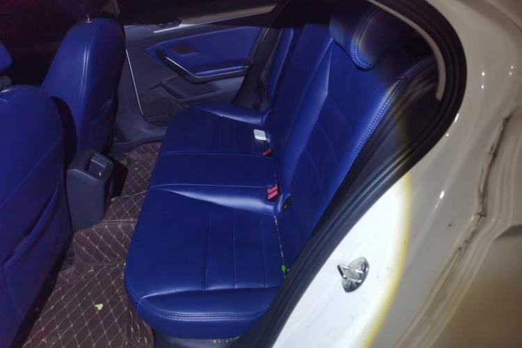 Used Volkswagen Lamando 2015 230TSI DSG Fashion Edition Left Rear Seat