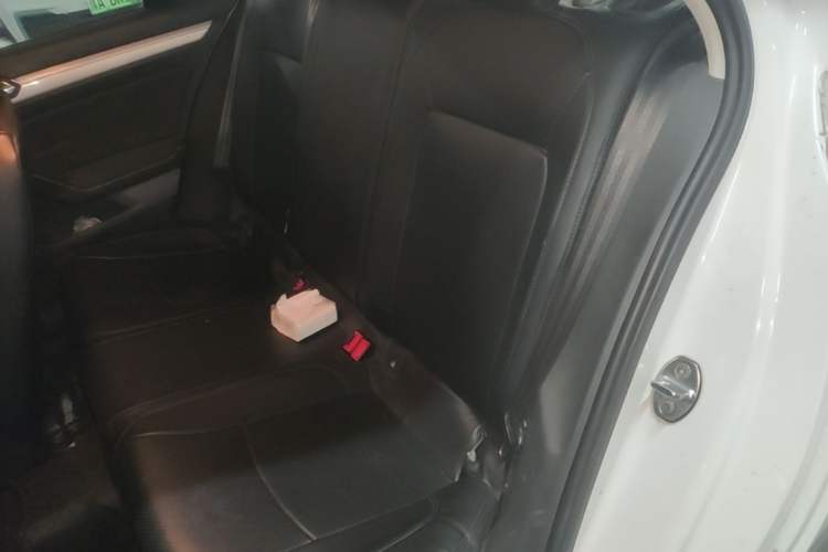 Used Volkswagen Lamando 2015 230TSI DSG Fashion Edition Left Rear Seat