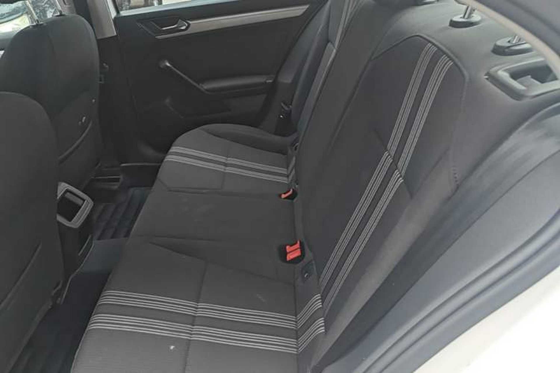 Used Volkswagen Lamando 2015 230TSI DSG Fashion Edition Left Rear Seat