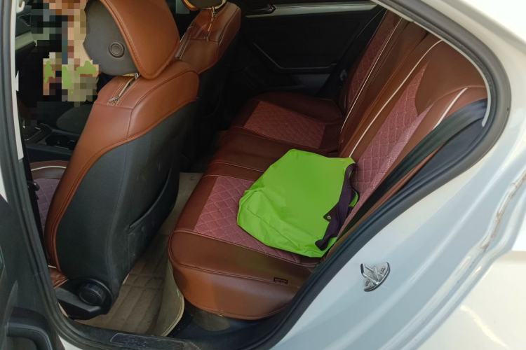 Used Volkswagen Lamando 2015 230TSI DSG Fashion Edition Left Rear Seat