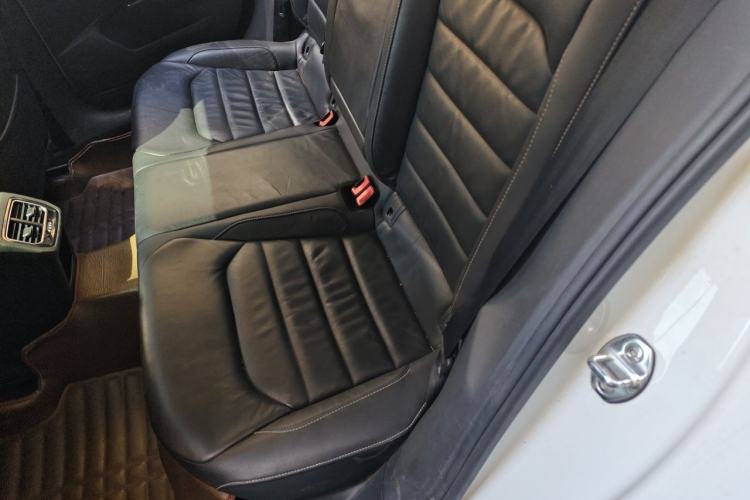 Used Volkswagen Lamando 2015 280TSI DSG Comfort Edition Left Rear Seat