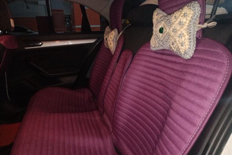 Used Volkswagen Lamando 2015 230TSI DSG Fashion Edition Left Rear Seat