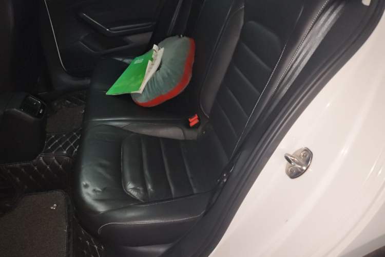 Used Volkswagen Lamando 2015 280TSI DSG Comfort Edition Left Rear Seat