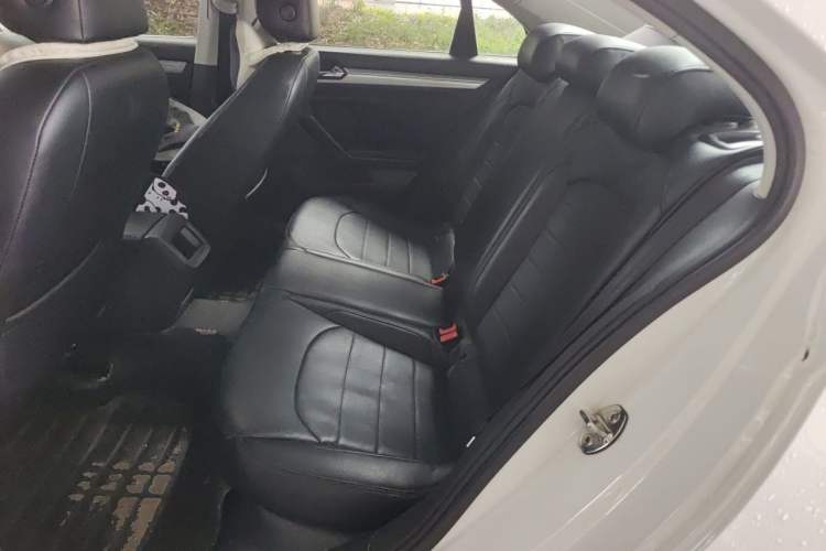 Used Volkswagen Lamando 2015 230TSI DSG Fashion Edition Left Rear Seat