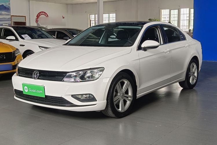 Used Volkswagen Lamando 2015 280TSI DSG Comfort Edition Guazi used car, China used car export, Used car for sale, Used  cars, Cheapest cars for sale