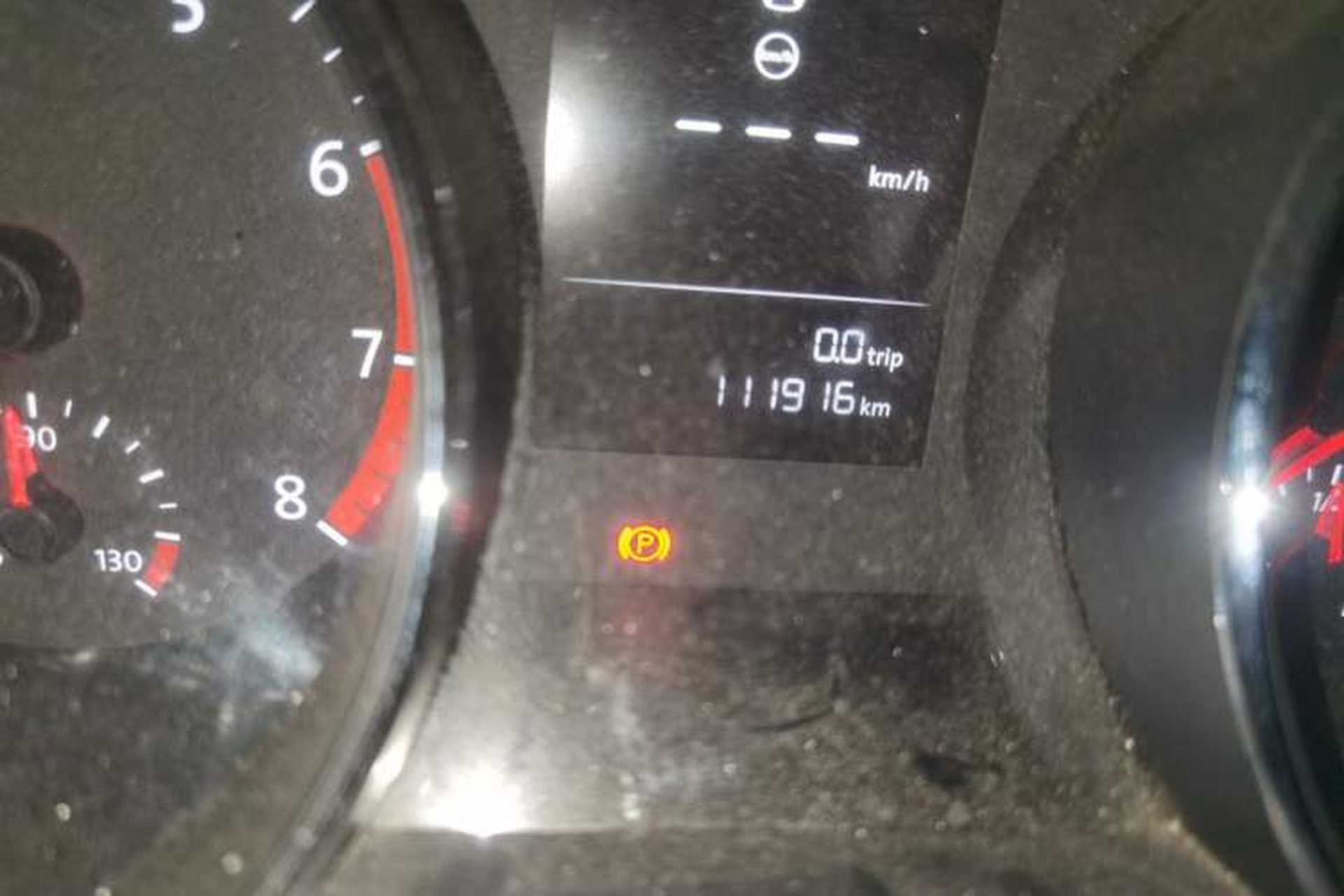 Used Volkswagen Lamando 2015 230TSI DSG Fashion Edition Odometer Close Up