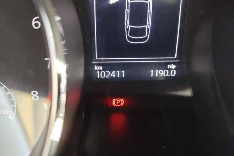Used Volkswagen Lamando 2015 280TSI DSG Comfort Edition Odometer Close Up