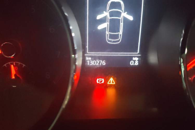 Used Volkswagen Lamando 2015 280TSI DSG Comfort Edition Odometer Close Up