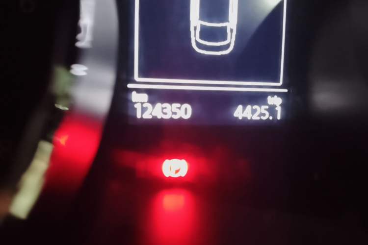 Used Volkswagen Lamando 2015 280TSI DSG Comfort Edition Odometer Close Up