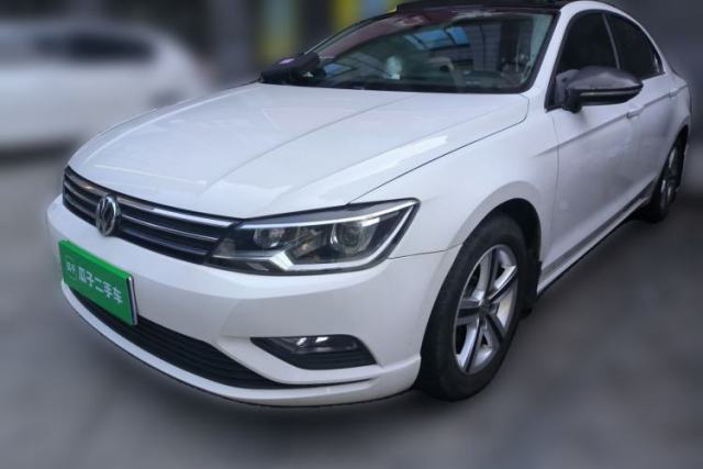 Used Volkswagen Lamando 2015 230TSI DSG Fashion Edition