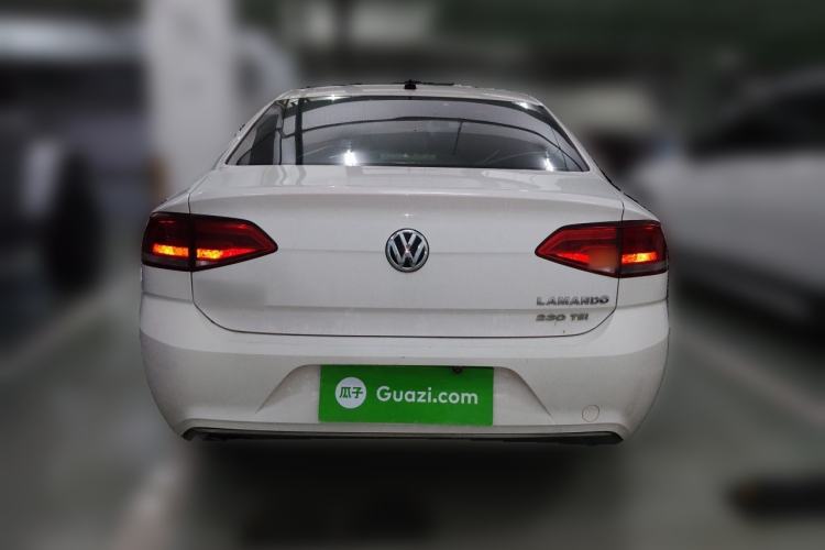 Used Volkswagen Lamando 2015 230TSI DSG Fashion Edition Rear