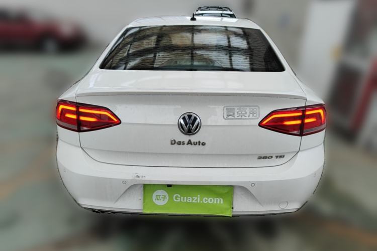 Used Volkswagen Lamando 2015 280TSI DSG Comfort Edition Rear
