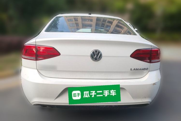 Used Volkswagen Lamando 2015 230TSI DSG Fashion Edition Rear