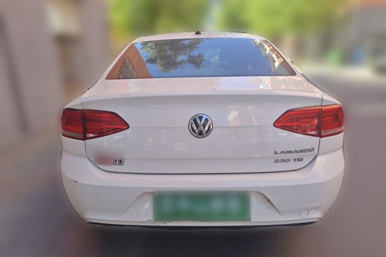 Used Volkswagen Lamando 2015 230TSI Manual Trend Edition Rear