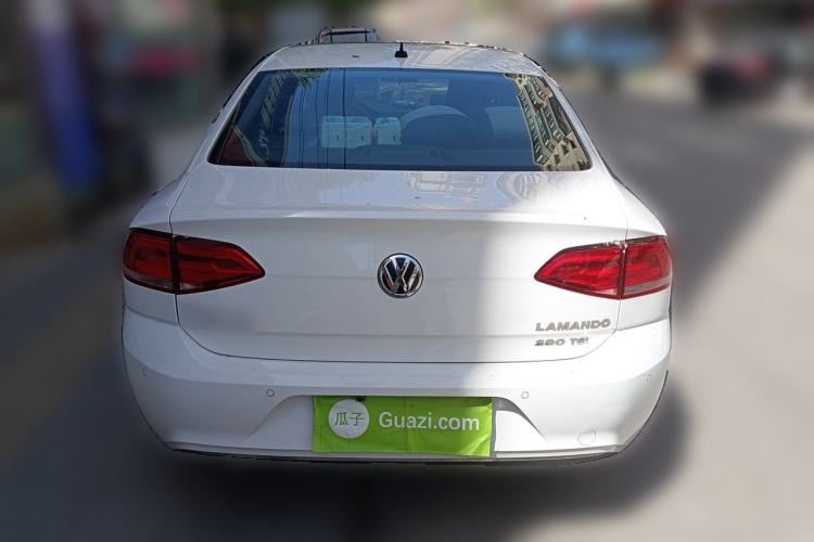 Used Volkswagen Lamando 2015 280TSI DSG Comfort Edition Rear