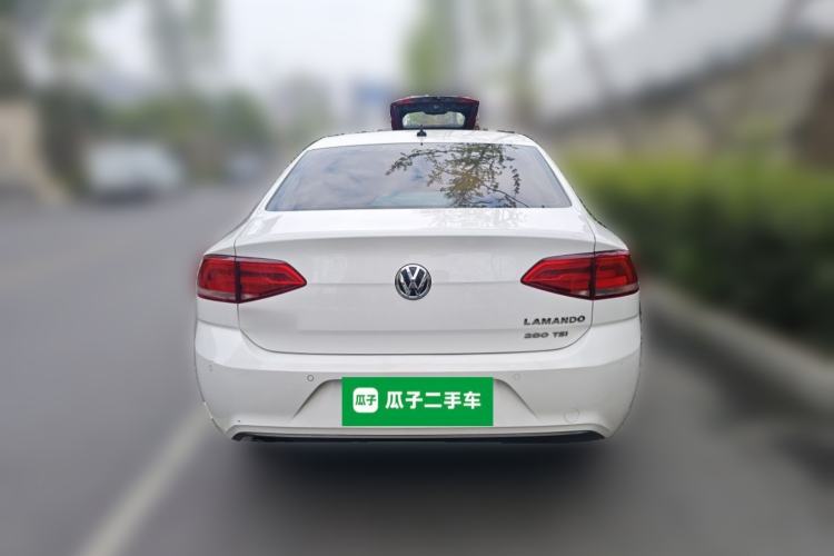 Used Volkswagen Lamando 2015 280TSI DSG Comfort Edition Rear