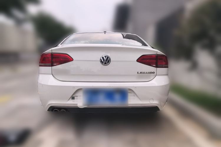 Used Volkswagen Lamando 2015 280TSI Manual Comfort Edition Rear