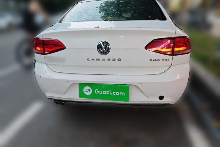 Used Volkswagen Lamando 2015 280TSI Manual Comfort Edition Rear