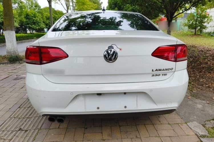 Used Volkswagen Lamando 2015 230TSI DSG Fashion Edition Rear